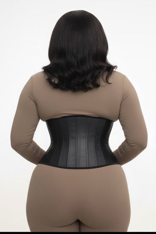 CURVY LATEX WAIST TRAINER