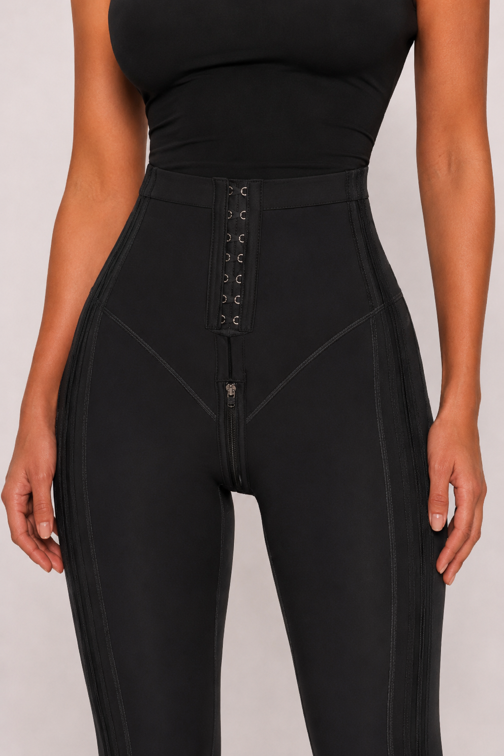 COMPRESSION LEGGINGS | BLACK