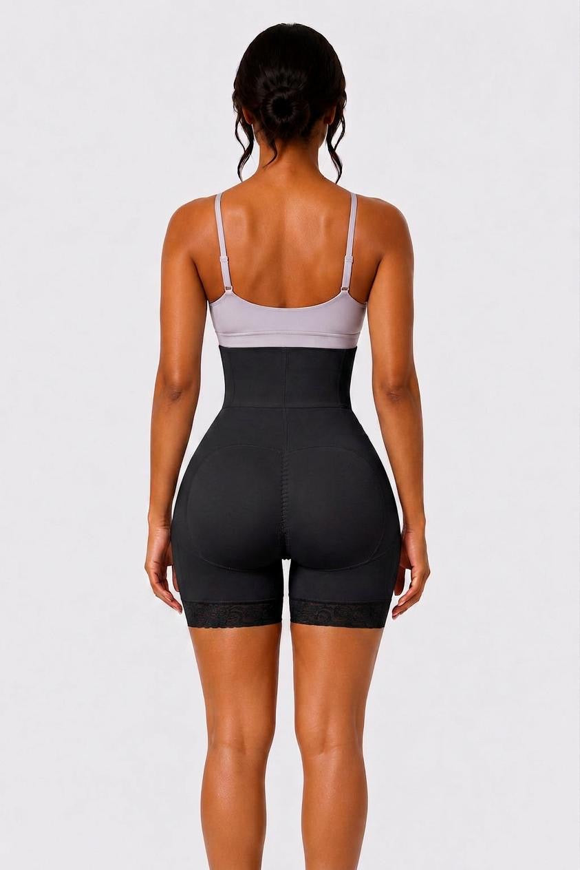 THICK WAIST BAND BBL SHORTS | BLACK